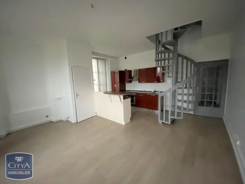 Photo 1 Appartement 4 pièces 80.25m²