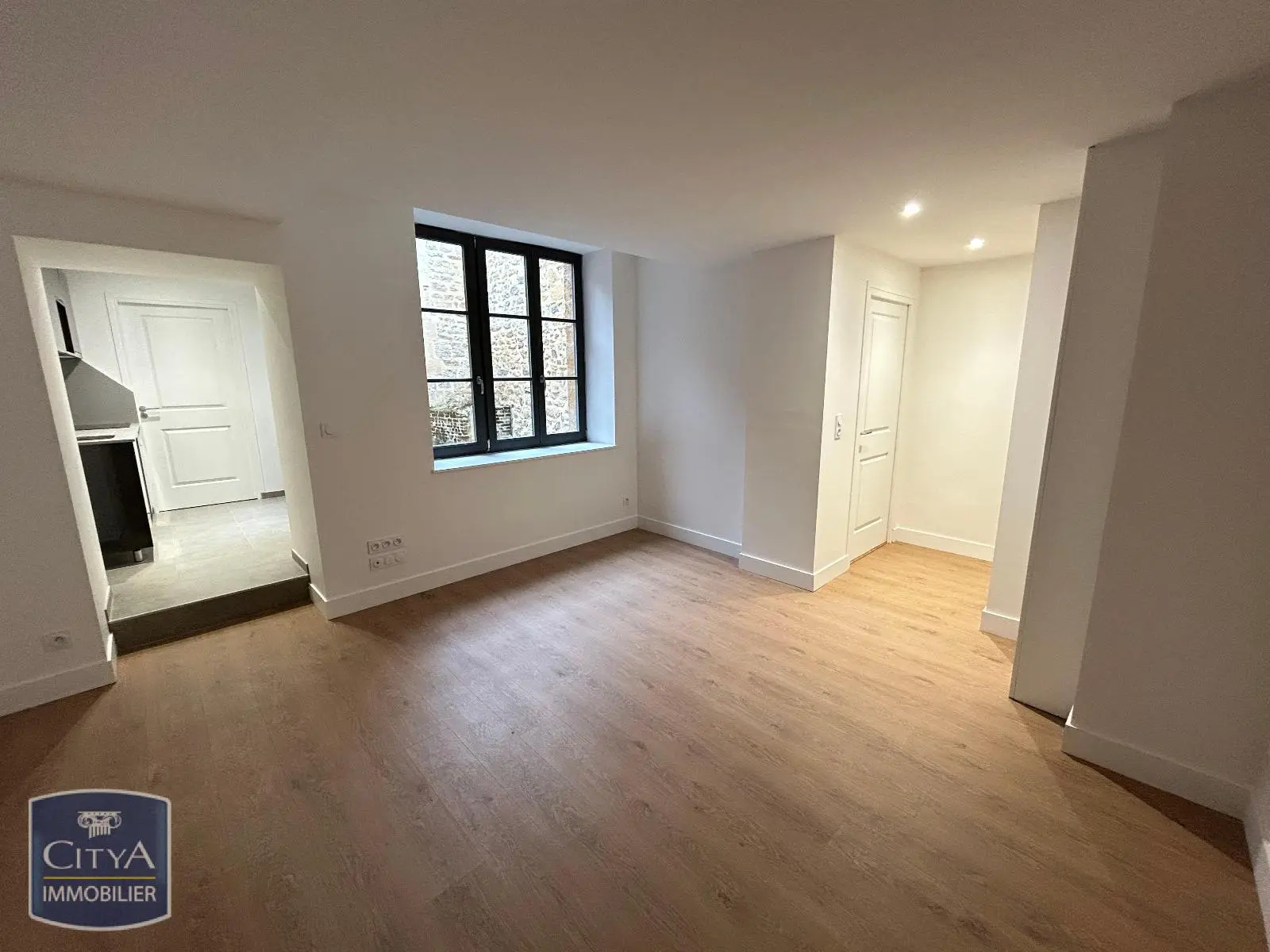 Photo 2 Appartement 2 pièces 42.69m²