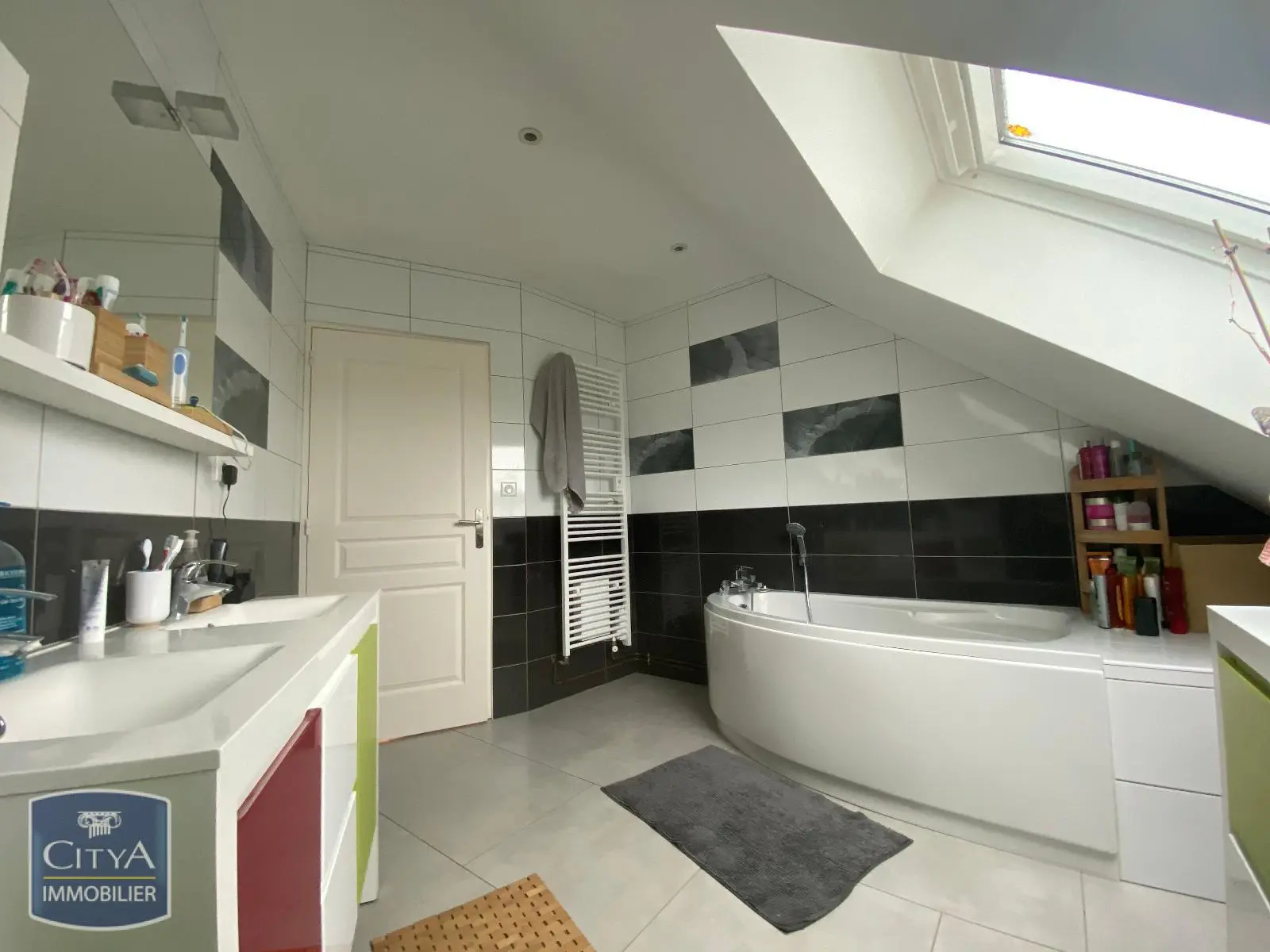 Photo 11 Maison 7 pièces 206.54m²