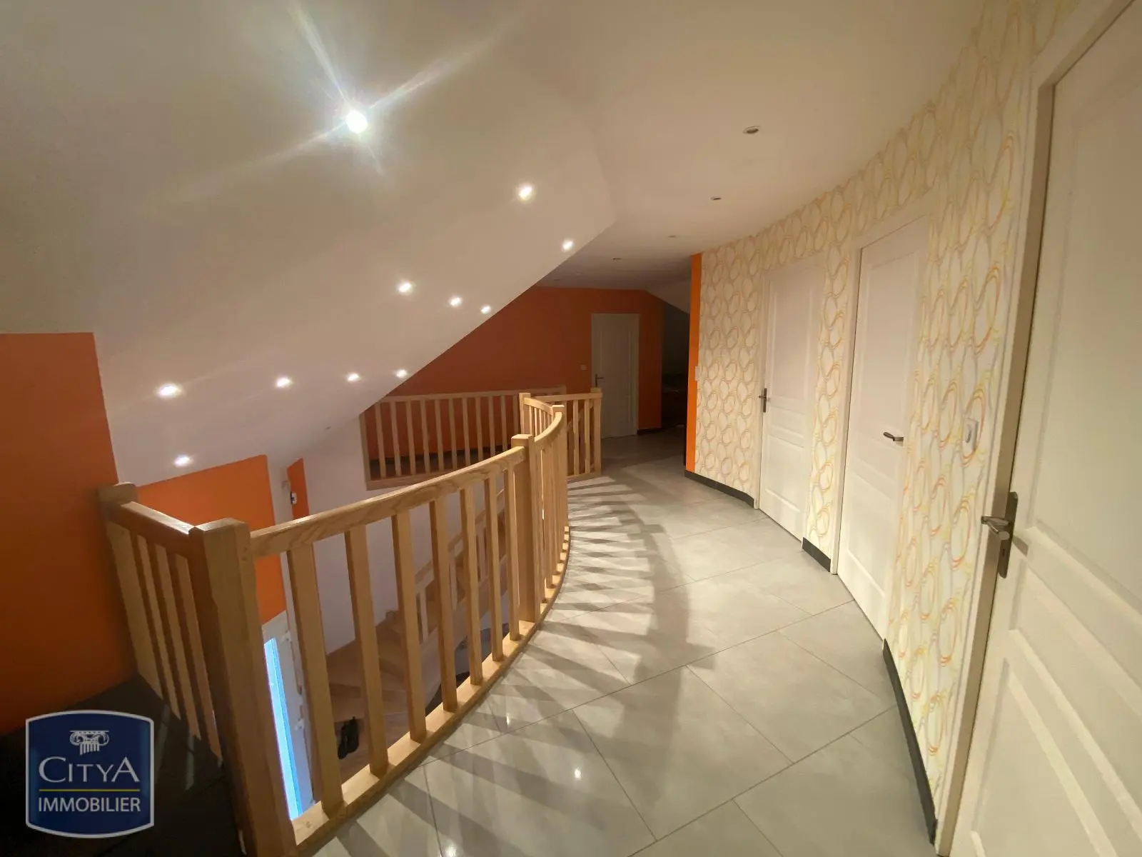 Photo 6 Maison 7 pièces 206.54m²