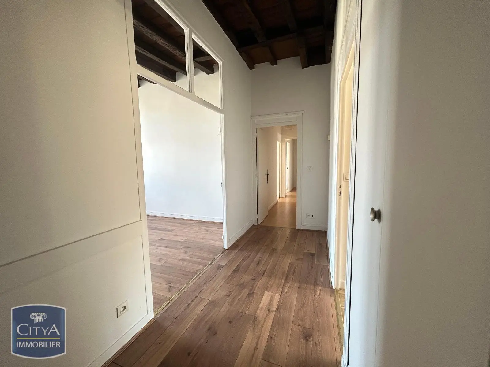 Photo 3 Appartement 4 pièces 97.73m²