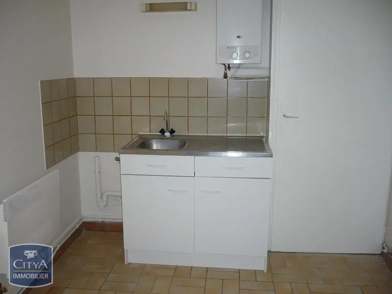 Photo 1 Appartement 1 pièce 27.08m²