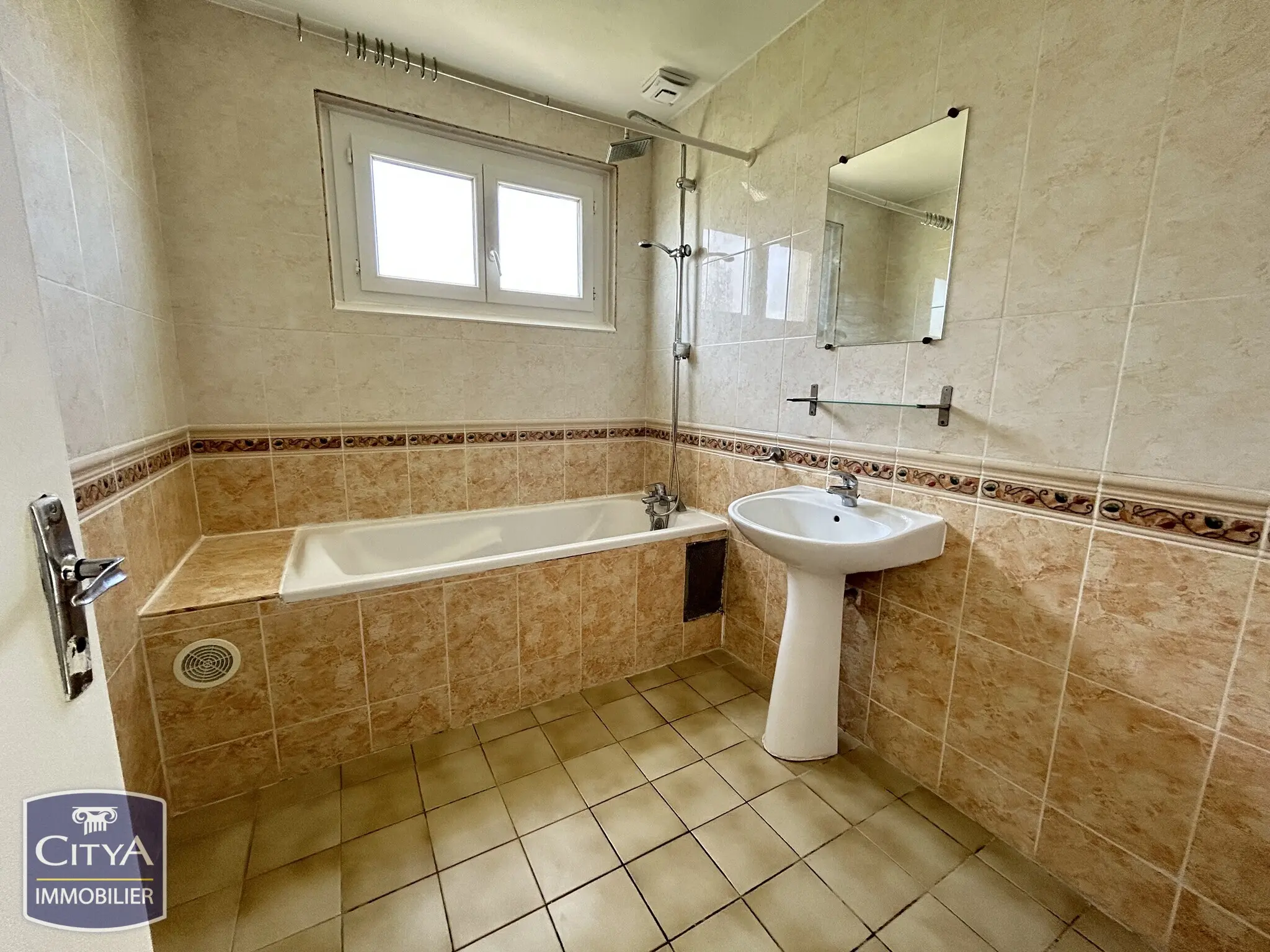 Photo 15 Maison 5 pièces 118.6m²