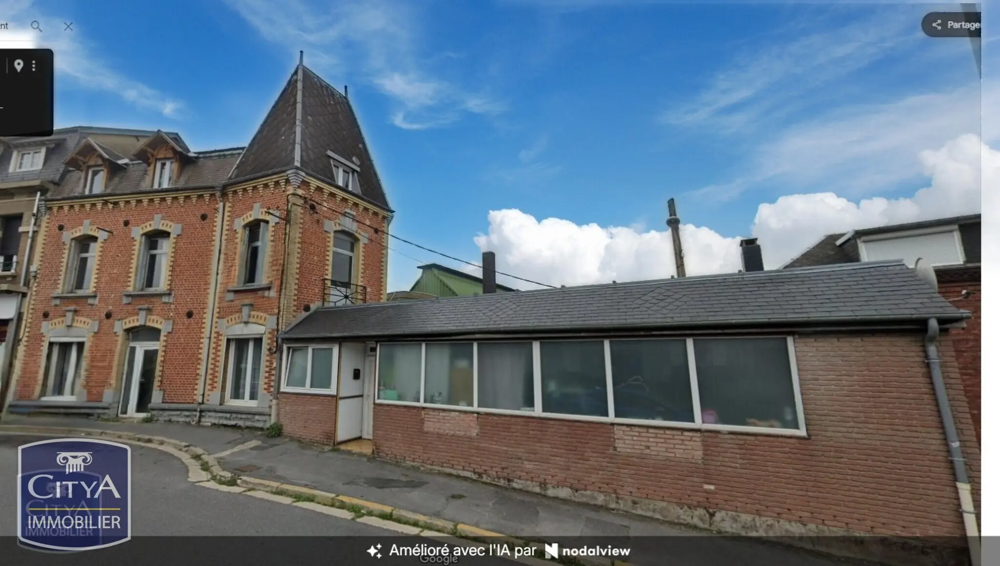 Photo 1 Immeuble 220m²