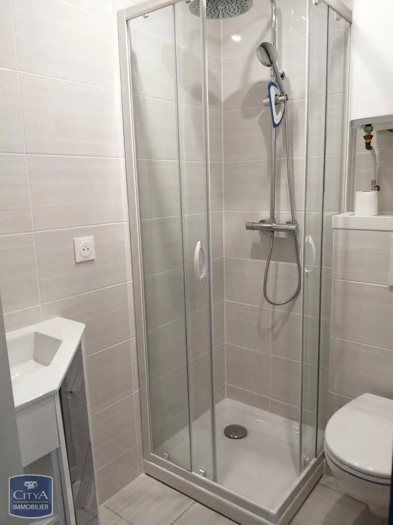 Photo 4 Appartement 1 pièce 14.01m²