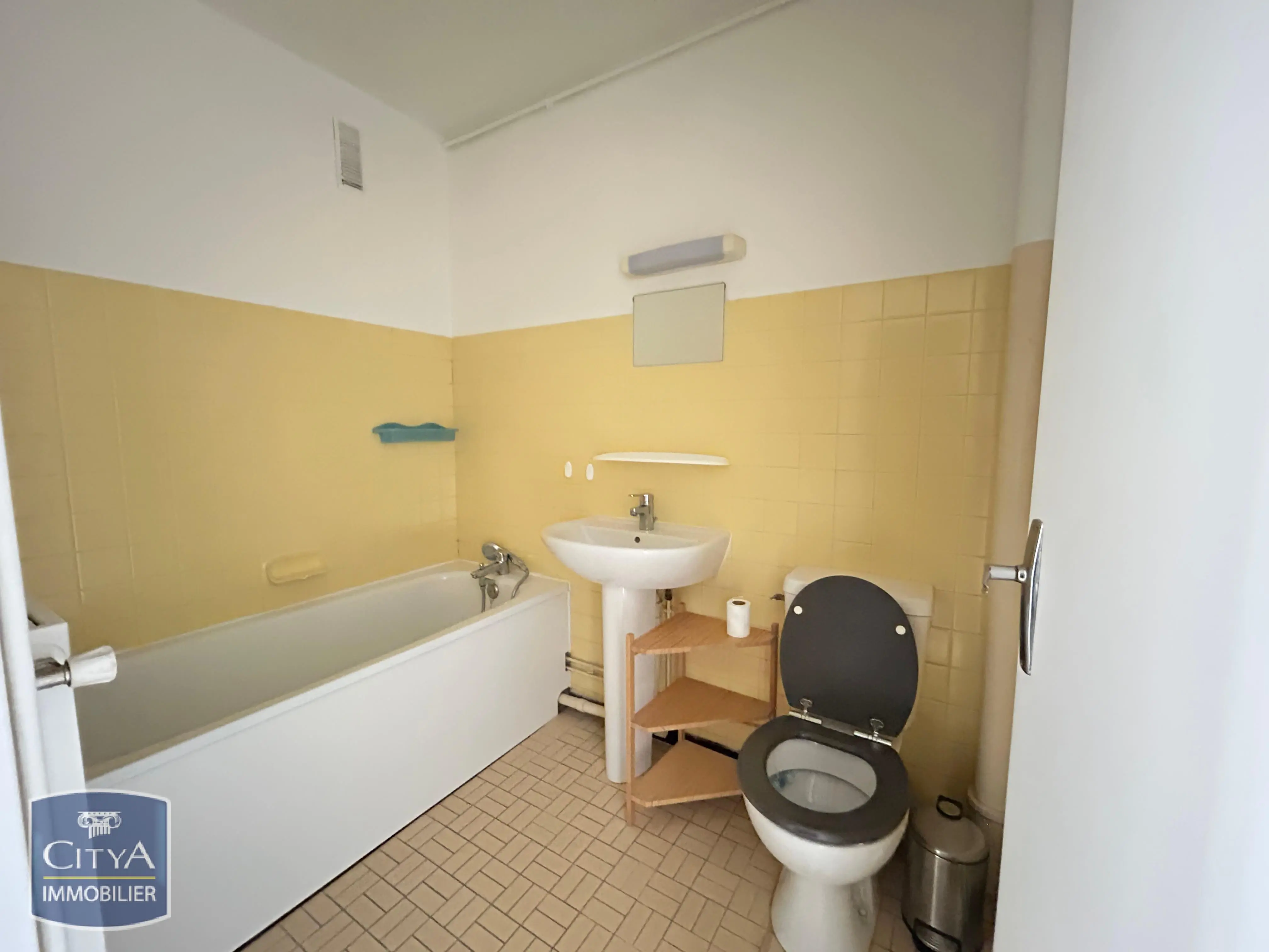 Photo 3 Appartement 1 pièce 32.55m²