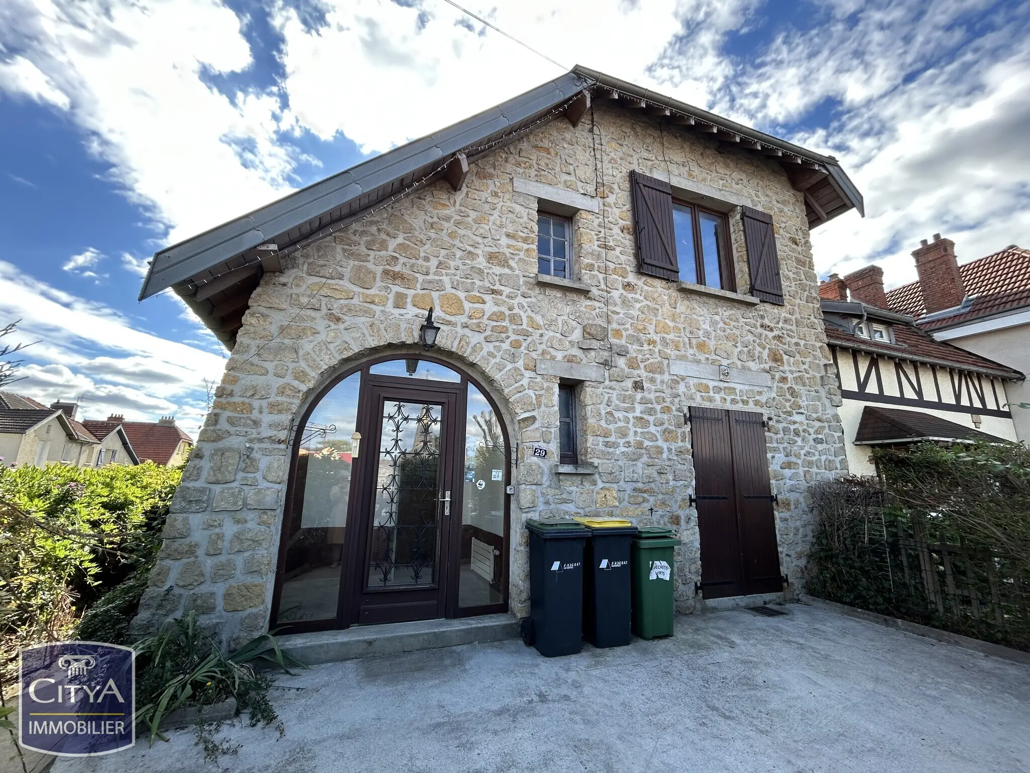 Photo 1 Maison 4 pièces 79.4m²