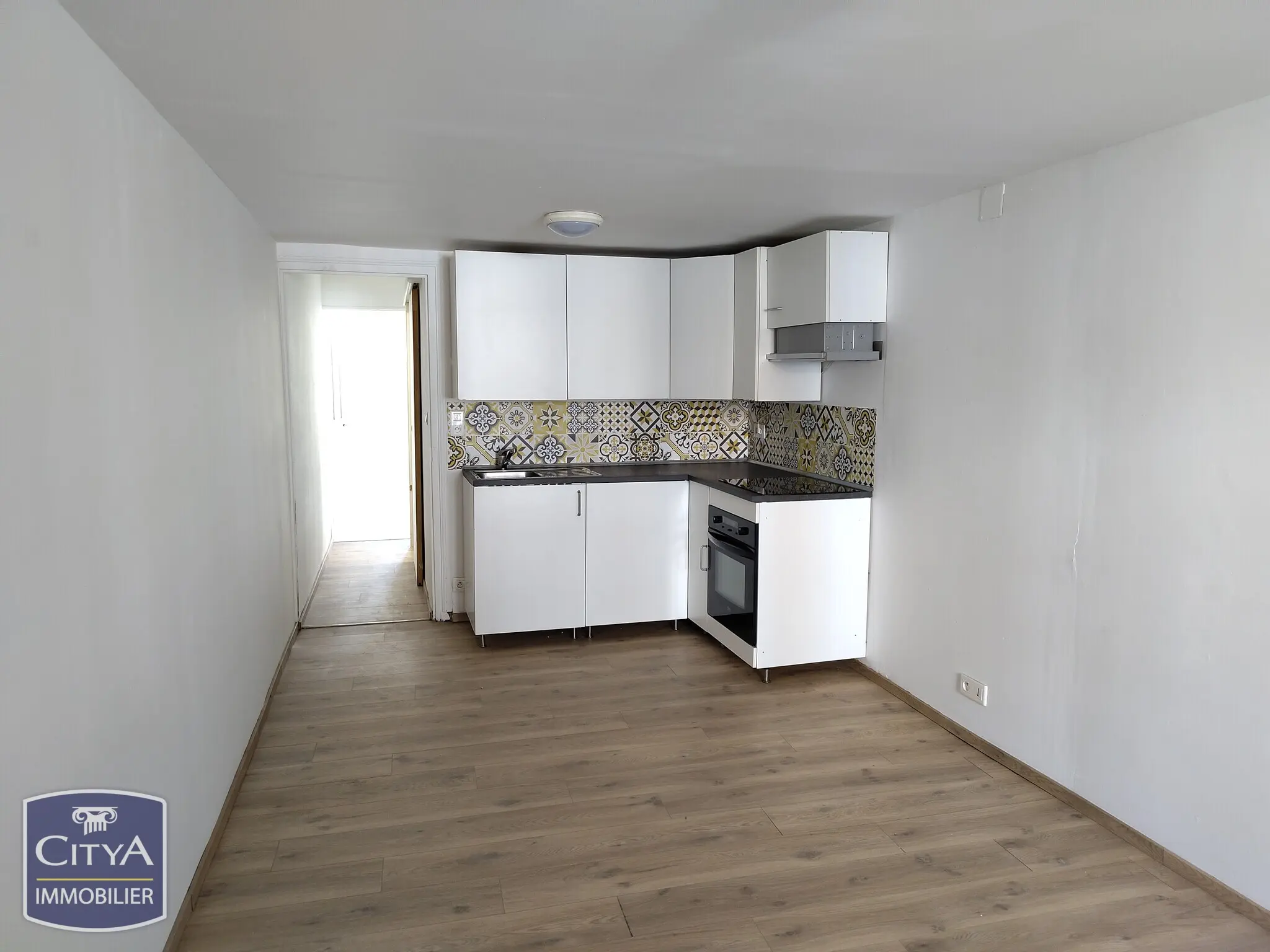 Photo 3 Immeuble 255m²