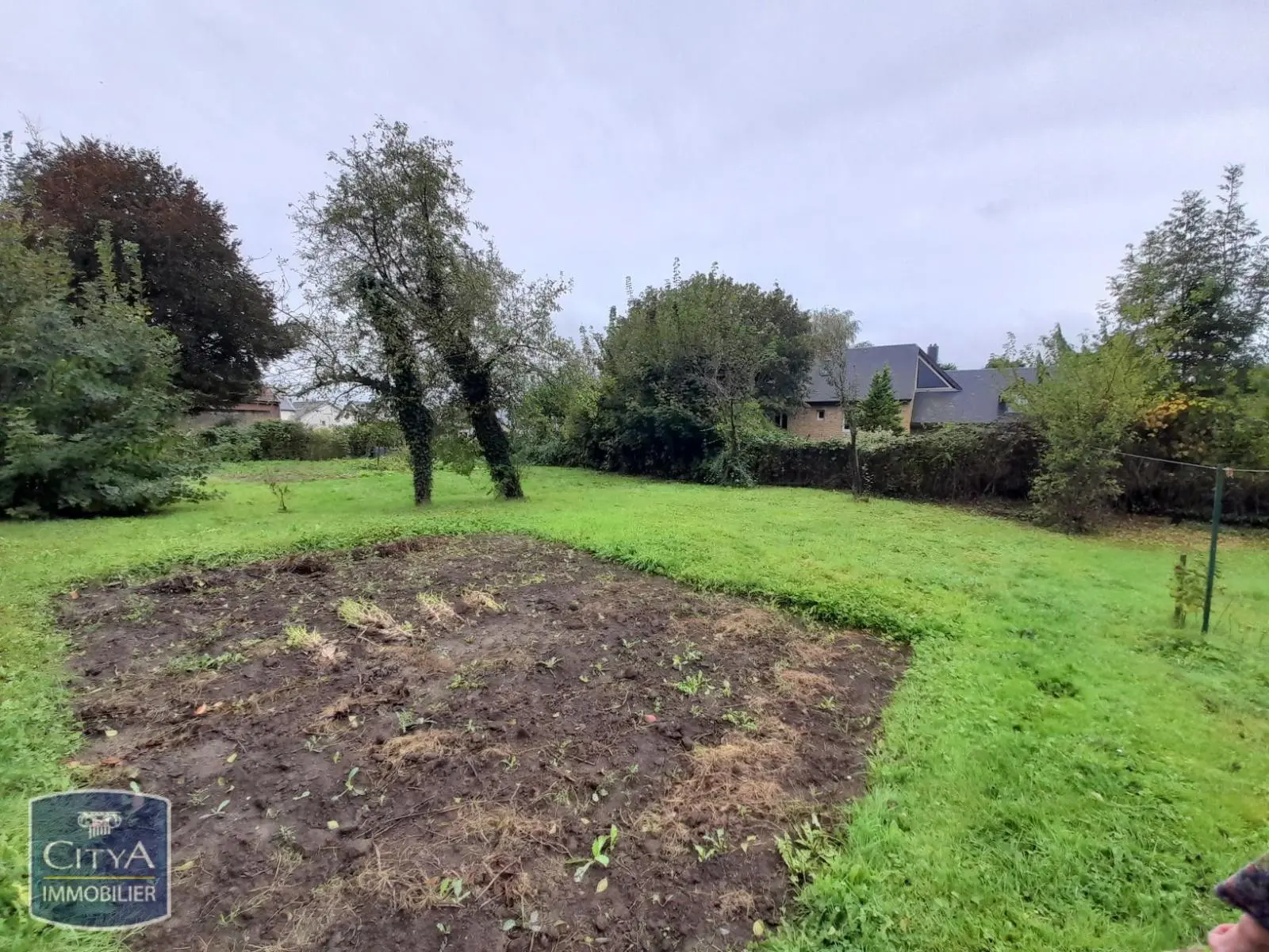 Photo 3 Terrain 517m²