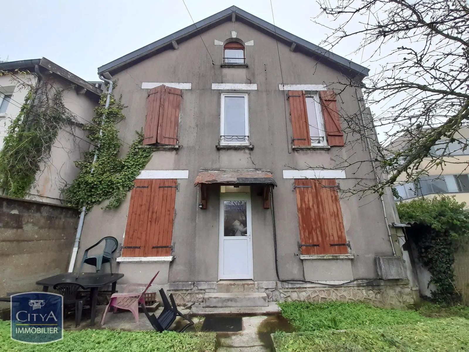 Photo 2 Immeuble 60m²