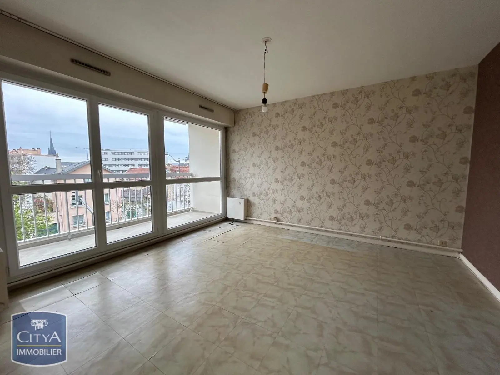 Photo 2 Appartement 5 pièces 105m²