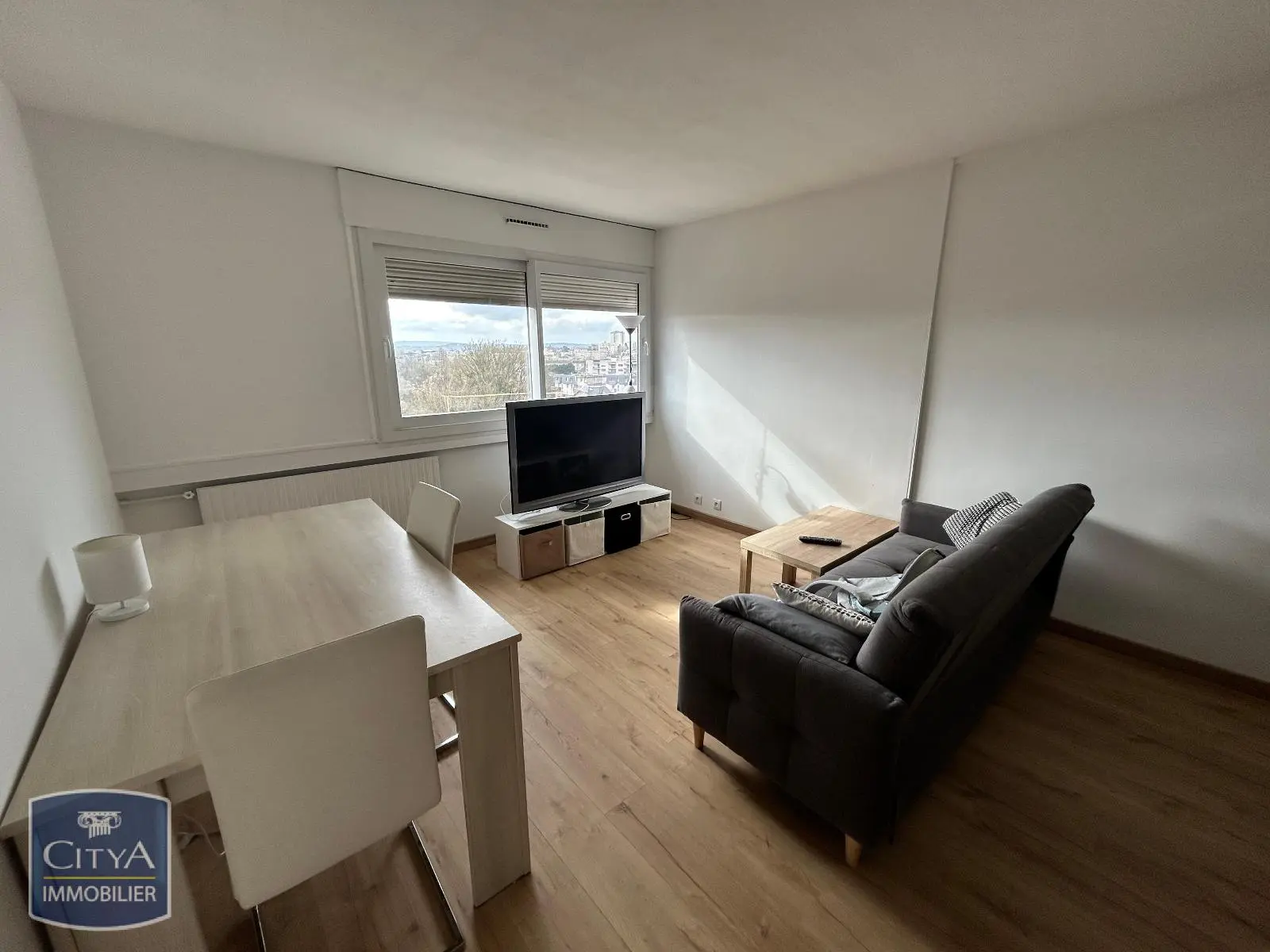 Photo 2 Appartement 2 pièces 42.16m²