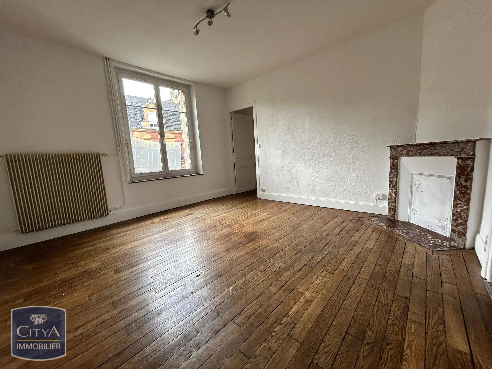 Photo 2 Immeuble 461m²