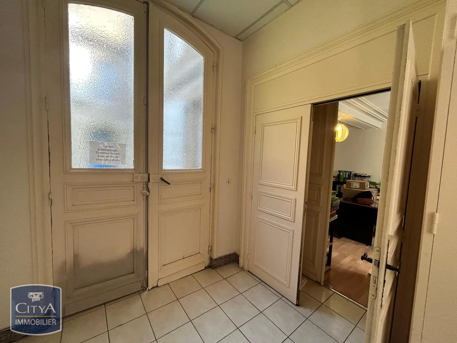 Photo 9 Local Professionnel