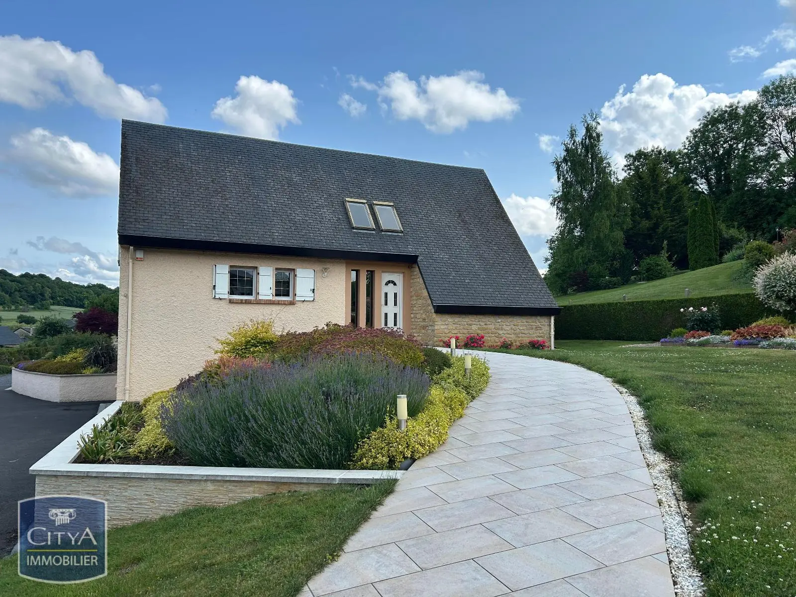 Photo 2 Maison 5 pièces 148.51m²