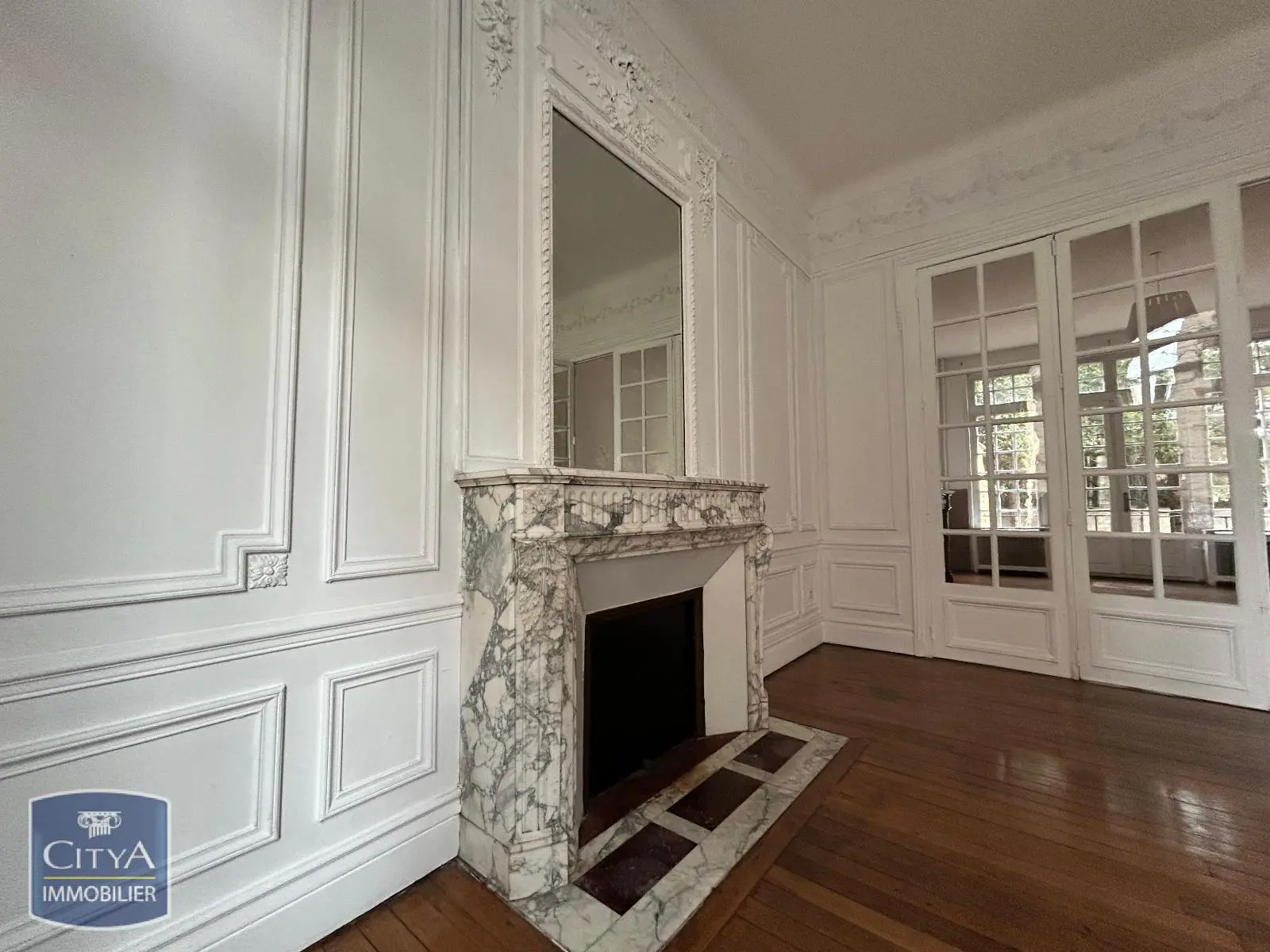 Photo 5 Demeure 10 pièces 260m²