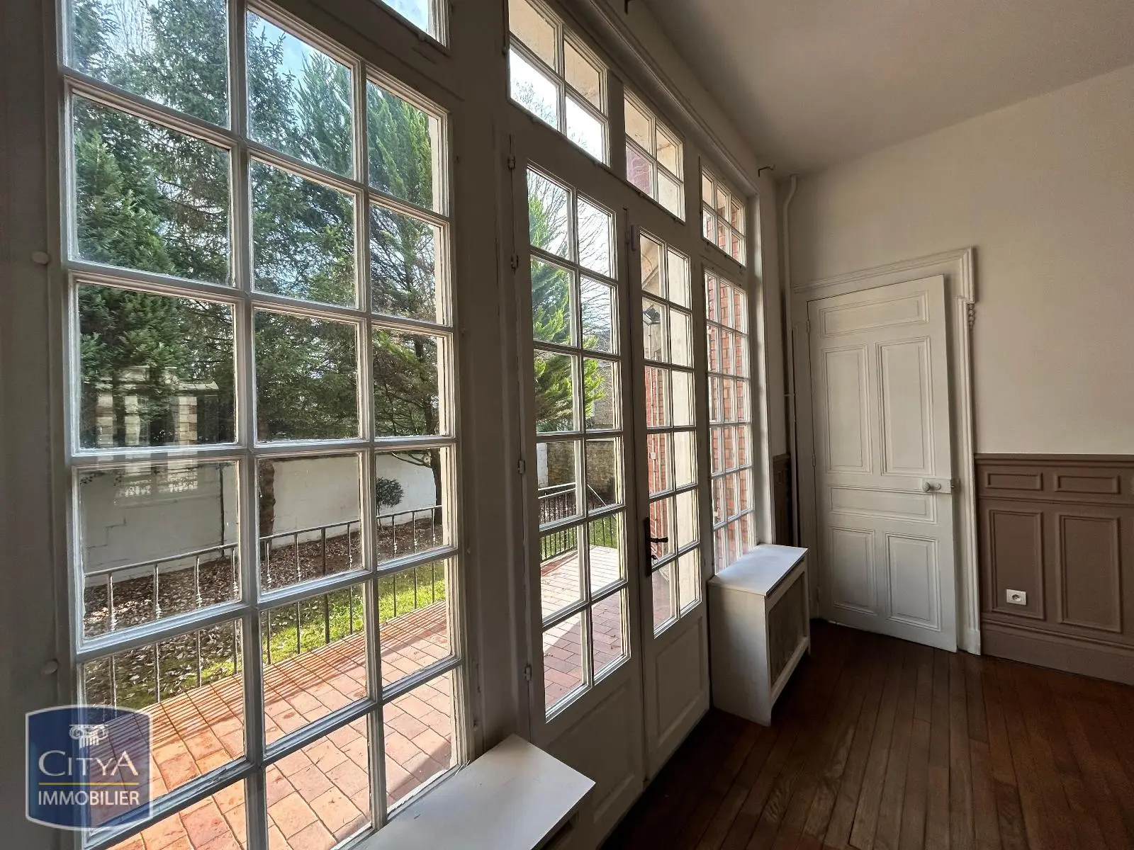 Photo 8 Demeure 10 pièces 260m²