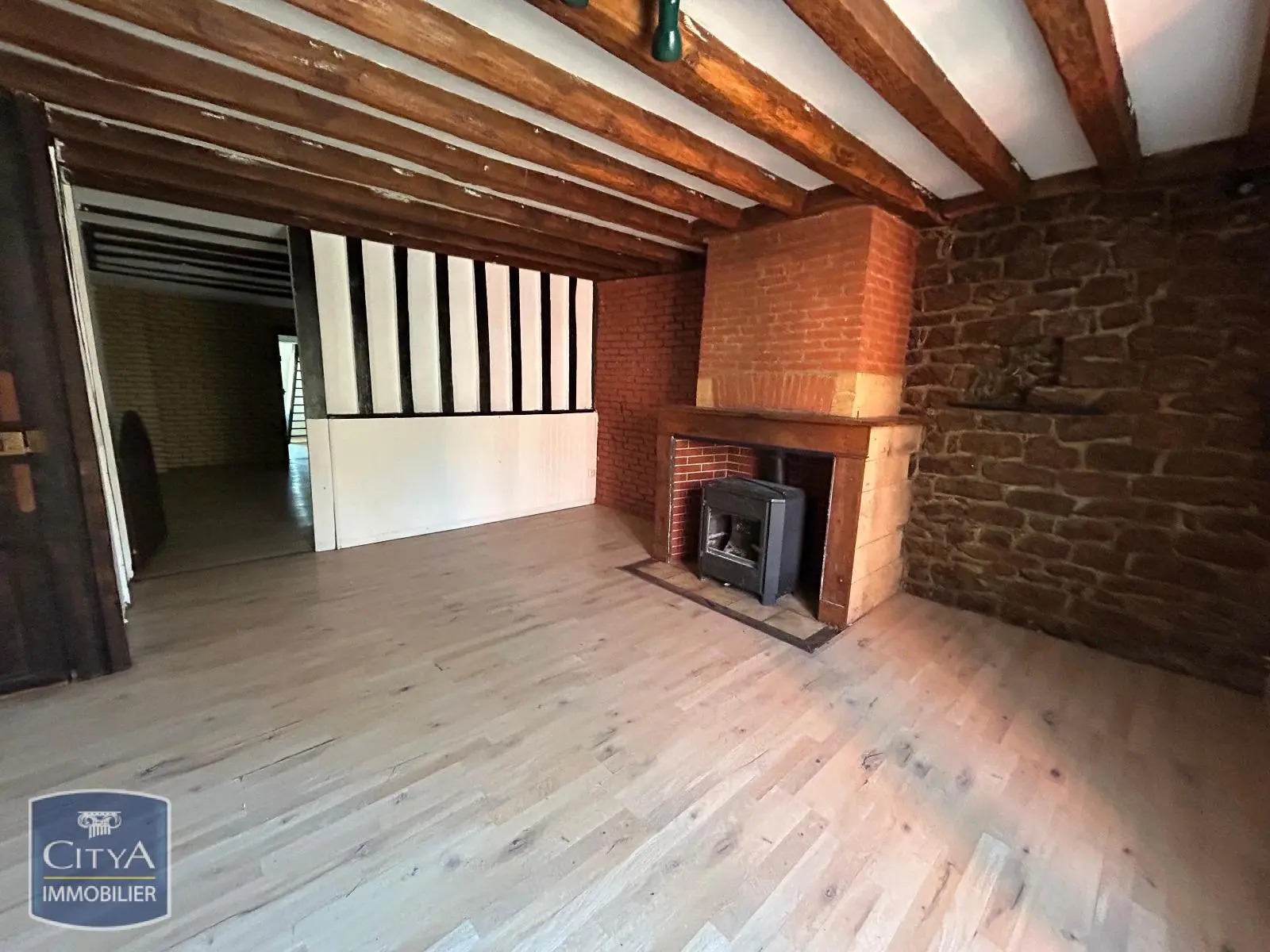 Photo 3 Immeuble 255m²