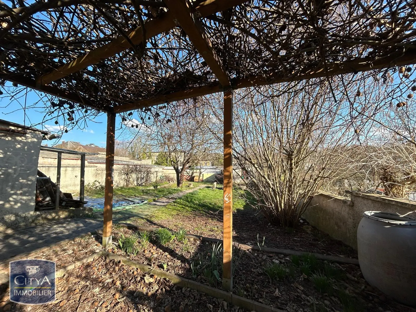 Photo 9 Immeuble 255m²