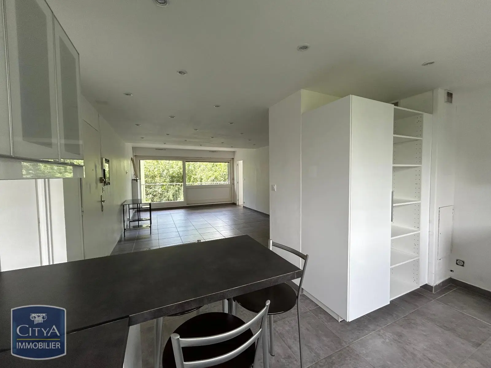 Photo 4 Appartement 4 pièces 81.91m²