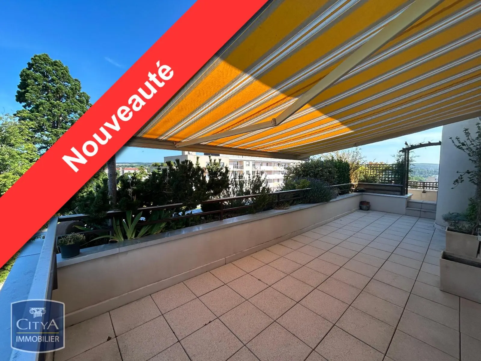 Photo 1 Appartement 5 pièces 109m²