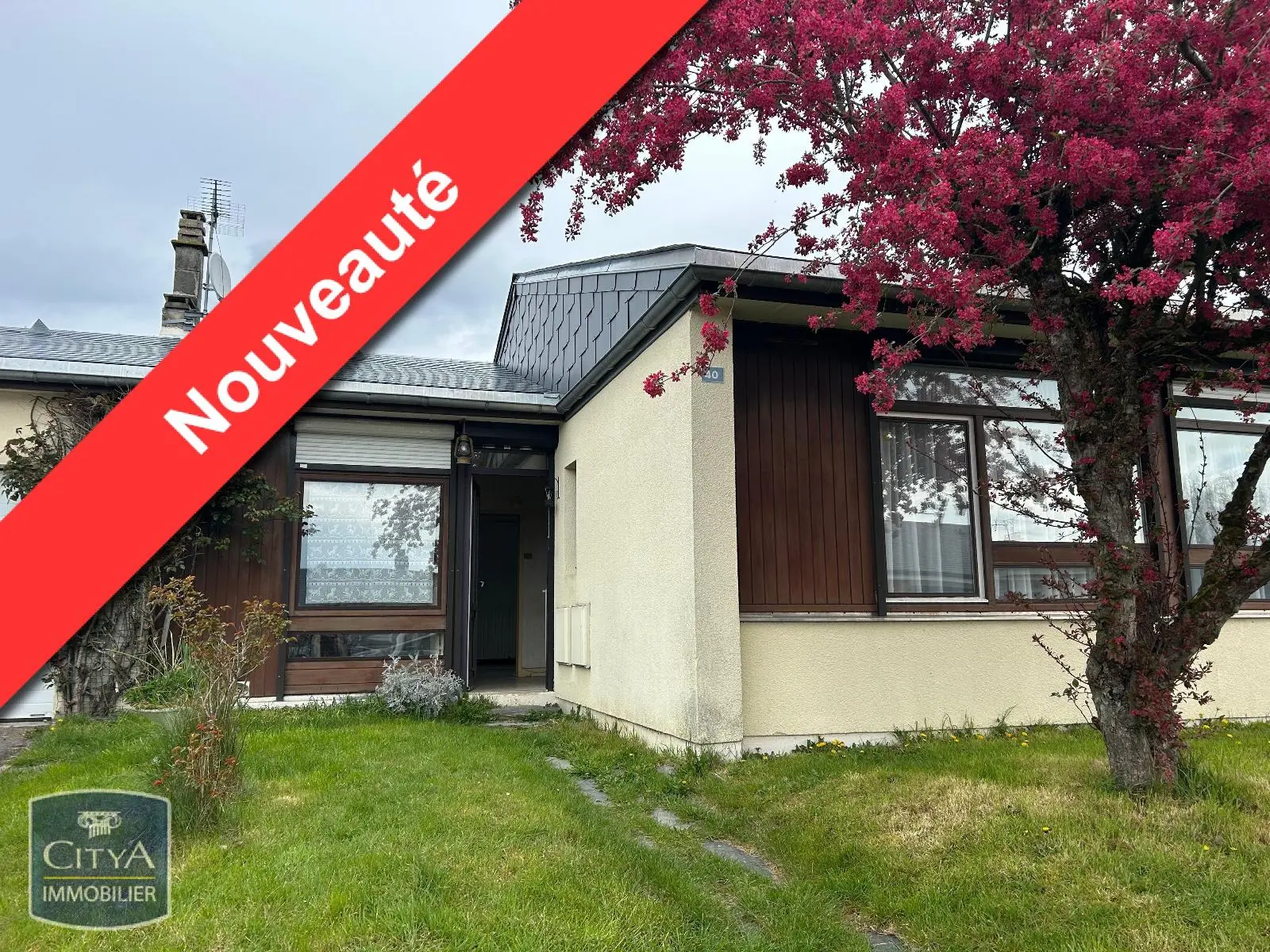 Photo 1 Maison 4 pièces 108m²