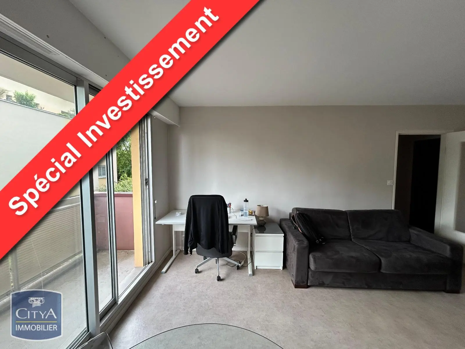 Photo 1 Appartement 1 pièce 29.89m²
