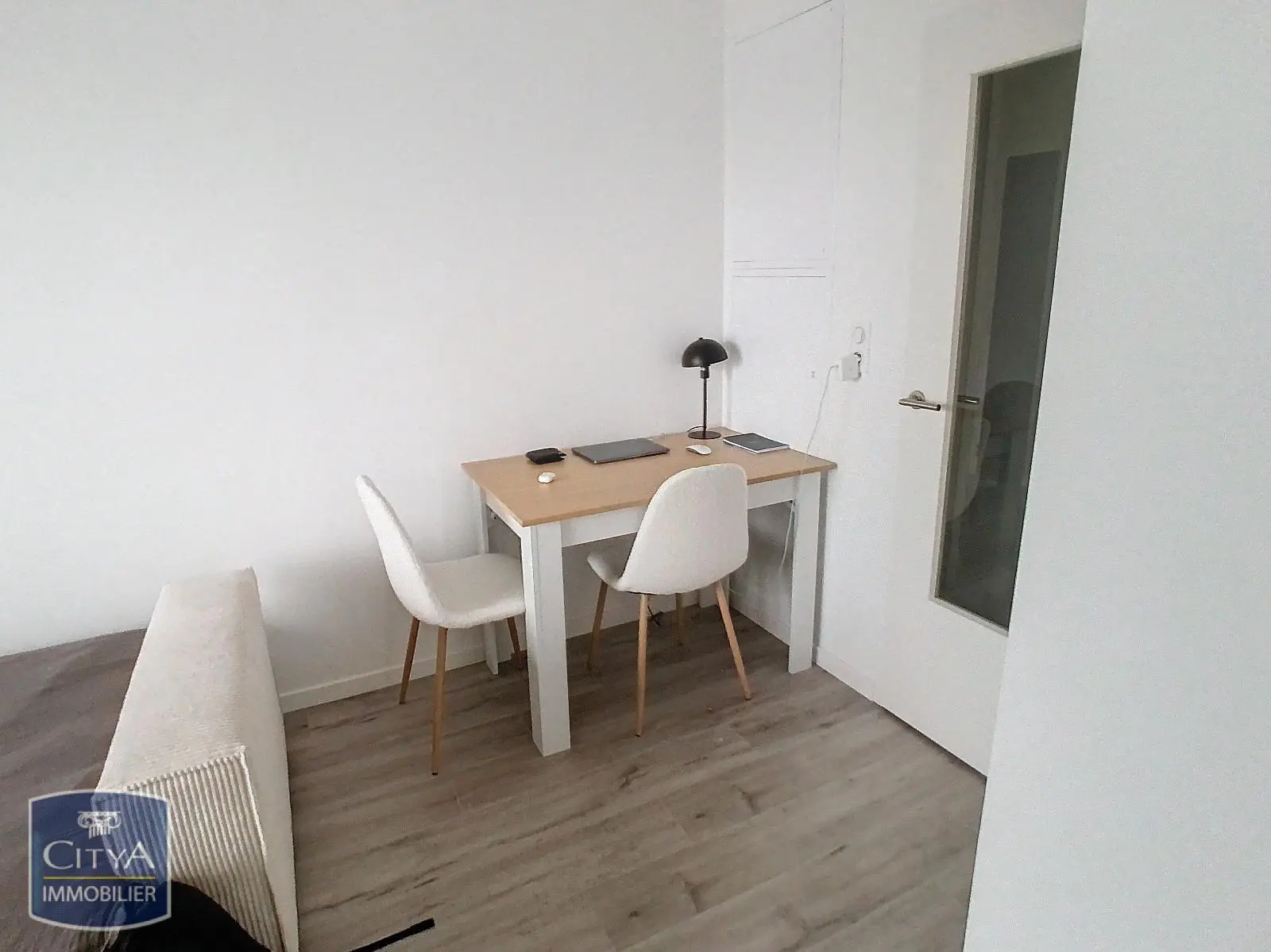 Photo 3 Appartement 1 pièce 22.3m²