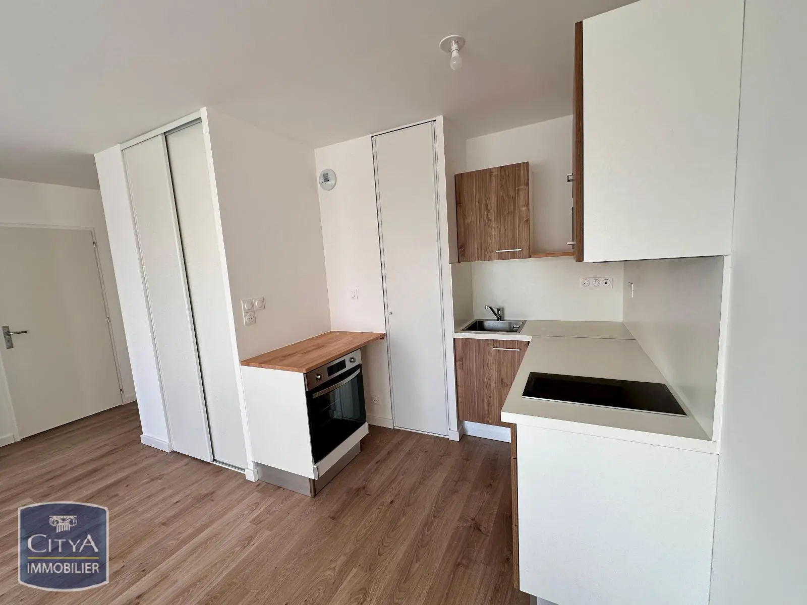 Photo 2 Appartement 2 pièces 42.87m²