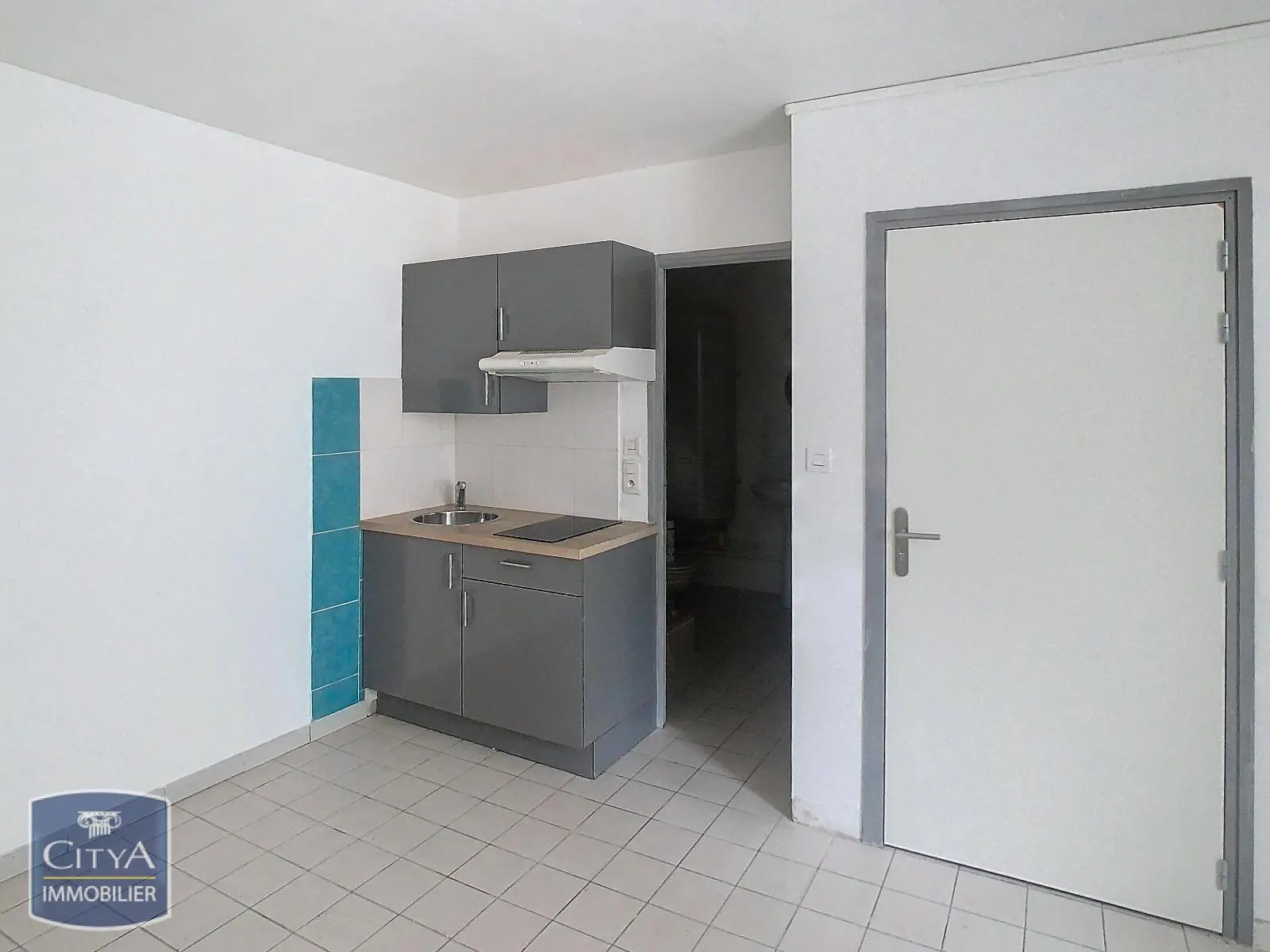 Photo 3 Appartement 1 pièce 20.76m²