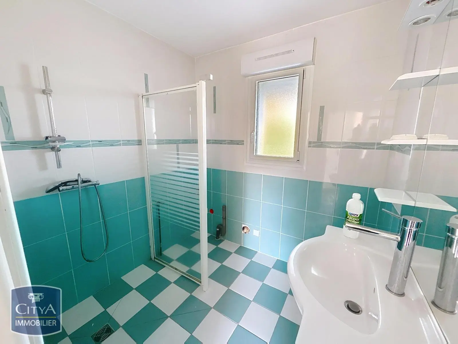 Photo 4 pour Maison 5 pièces 100m² Photo 4 Maison 5 pièces 100m²