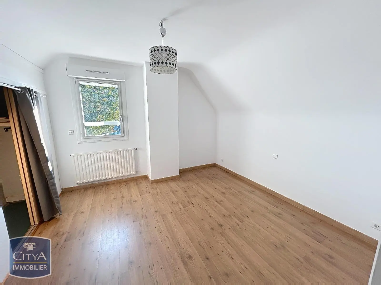 Photo 6 pour Maison 5 pièces 100m² Photo 6 Maison 5 pièces 100m²