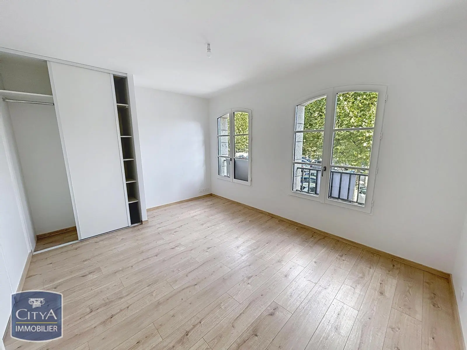 Photo 8 Maison 5 pièces 141m²