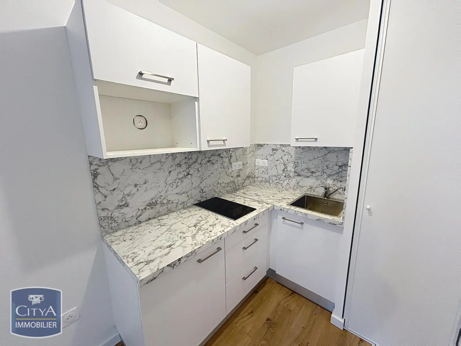 Photo 2 Appartement 2 pièces 42.31m²