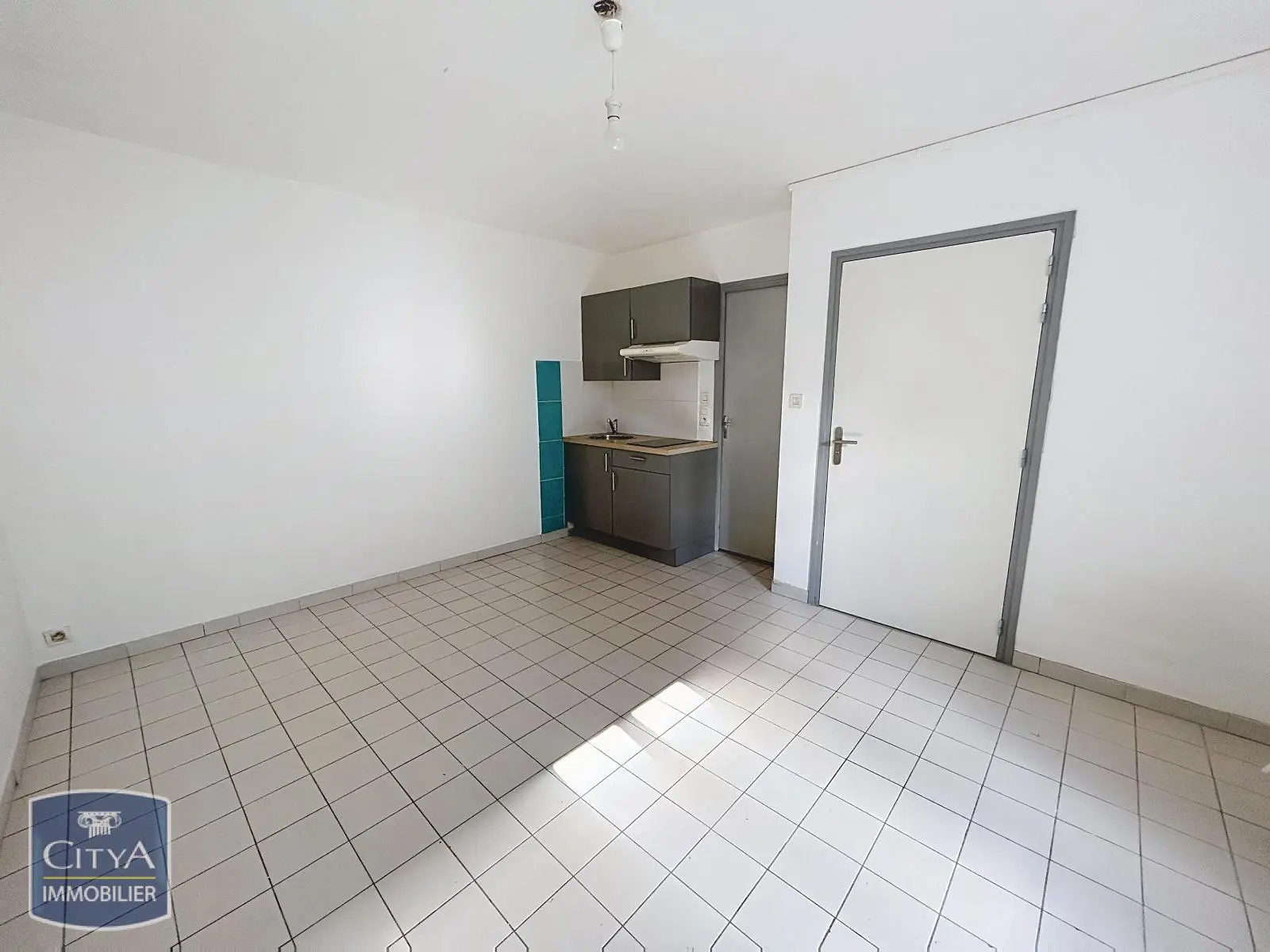 Photo 5 Appartement 1 pièce 20.76m²