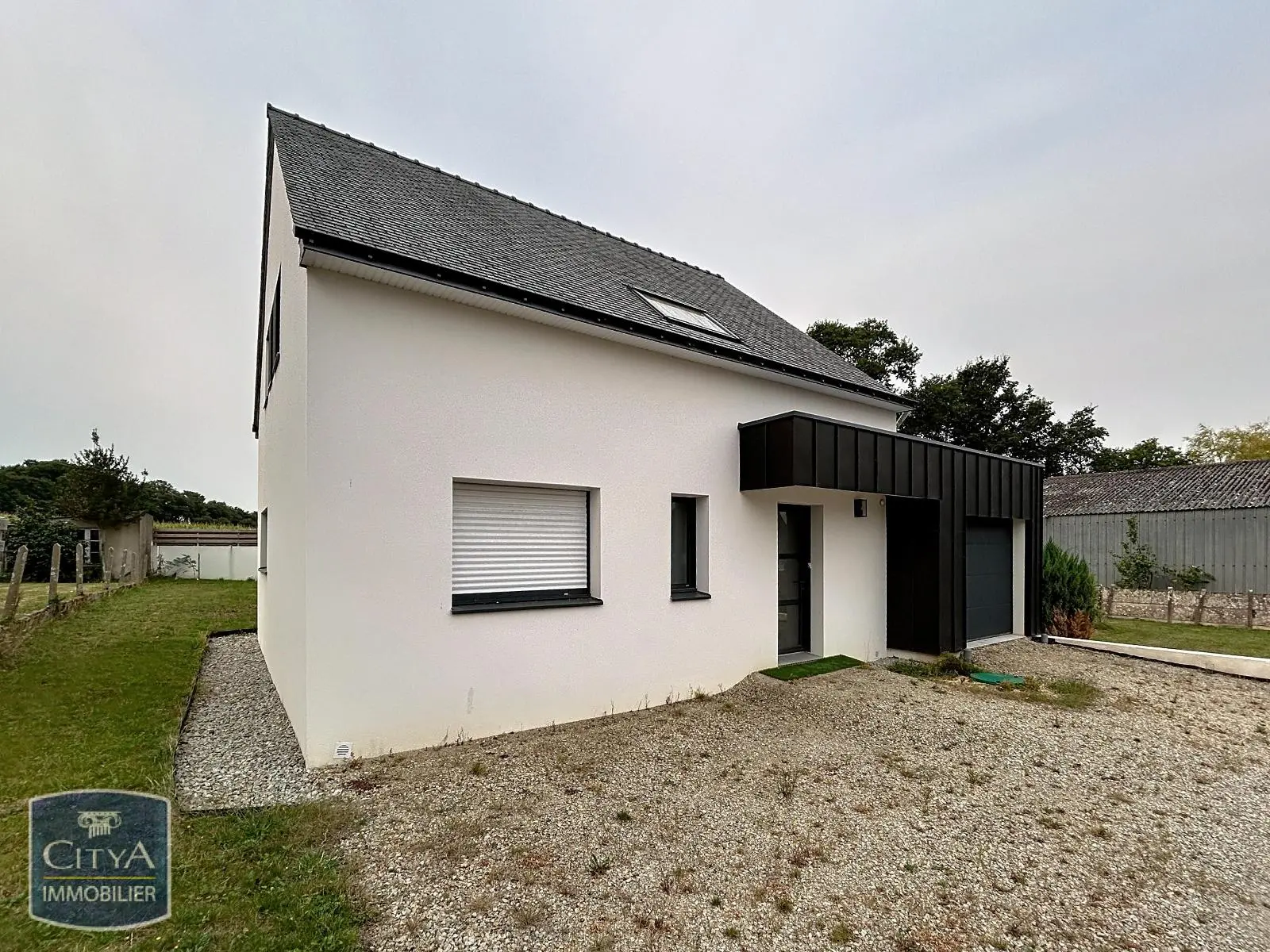 Photo 1 Maison 5 pièces 106m²