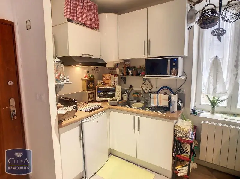 Photo 1 Appartement 1 pièce 24.86m²