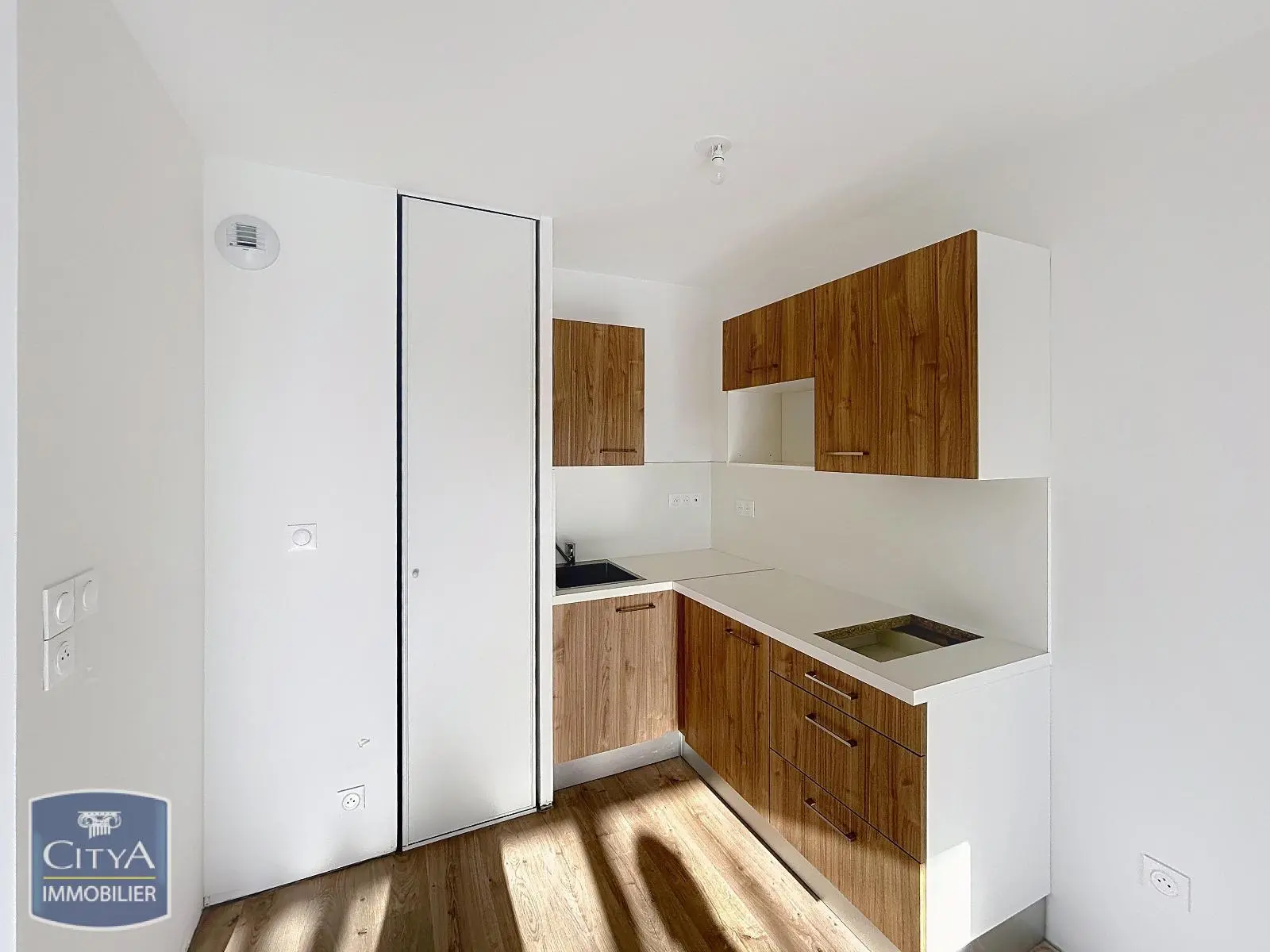 Photo 2 Appartement 2 pièces 42.87m²