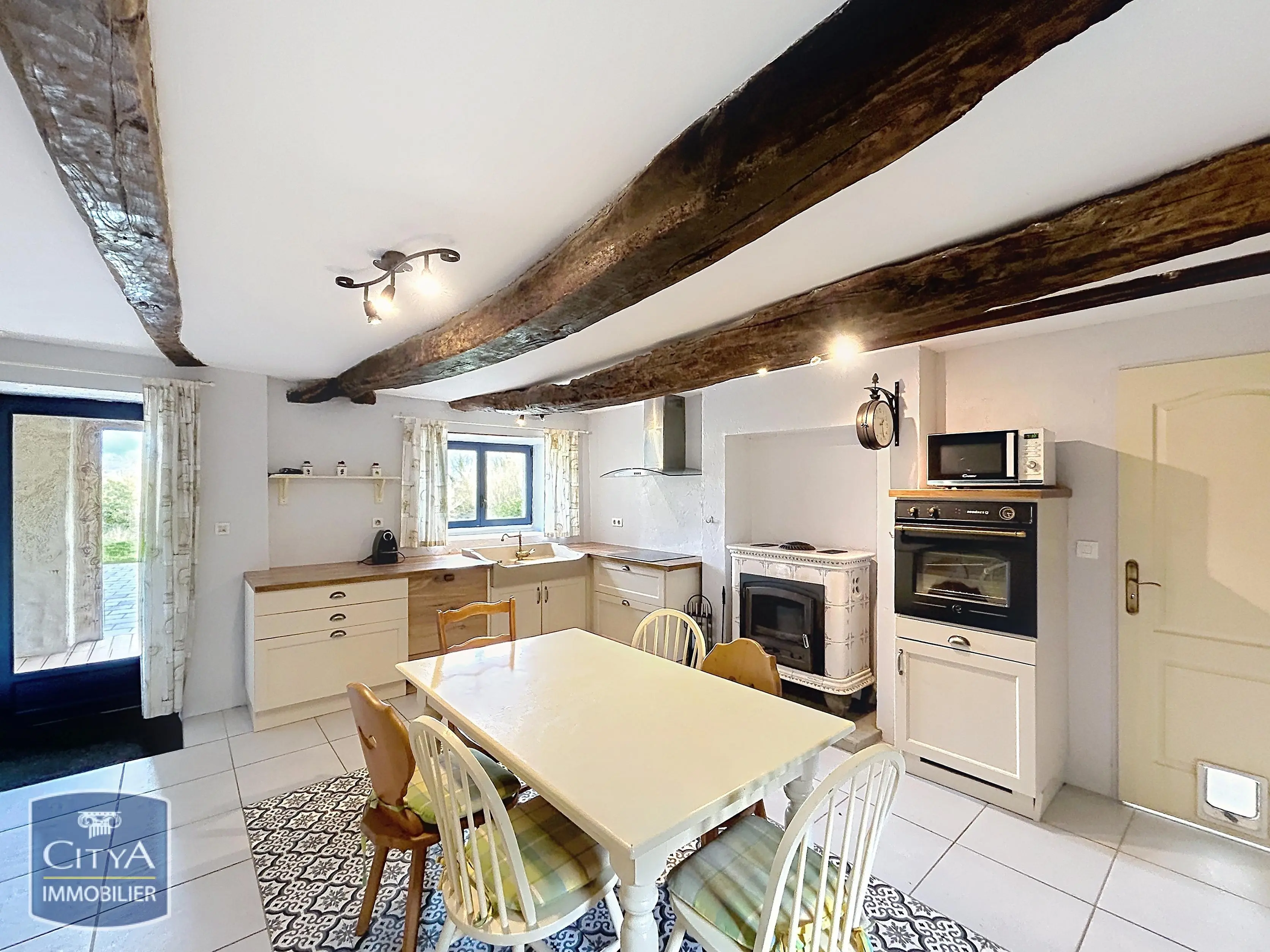 Photo 2 Maison 5 pièces 194m²