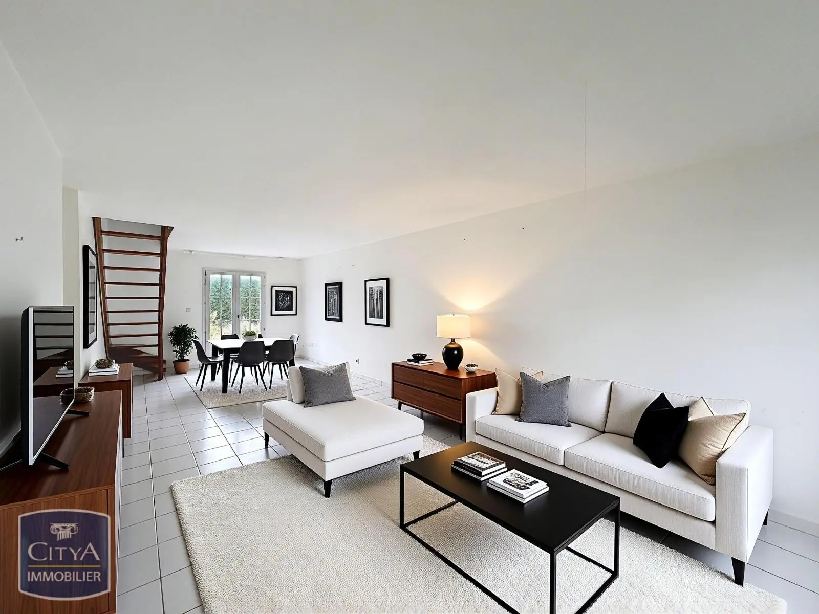 Photo 1 Maison 4 pièces 84m²