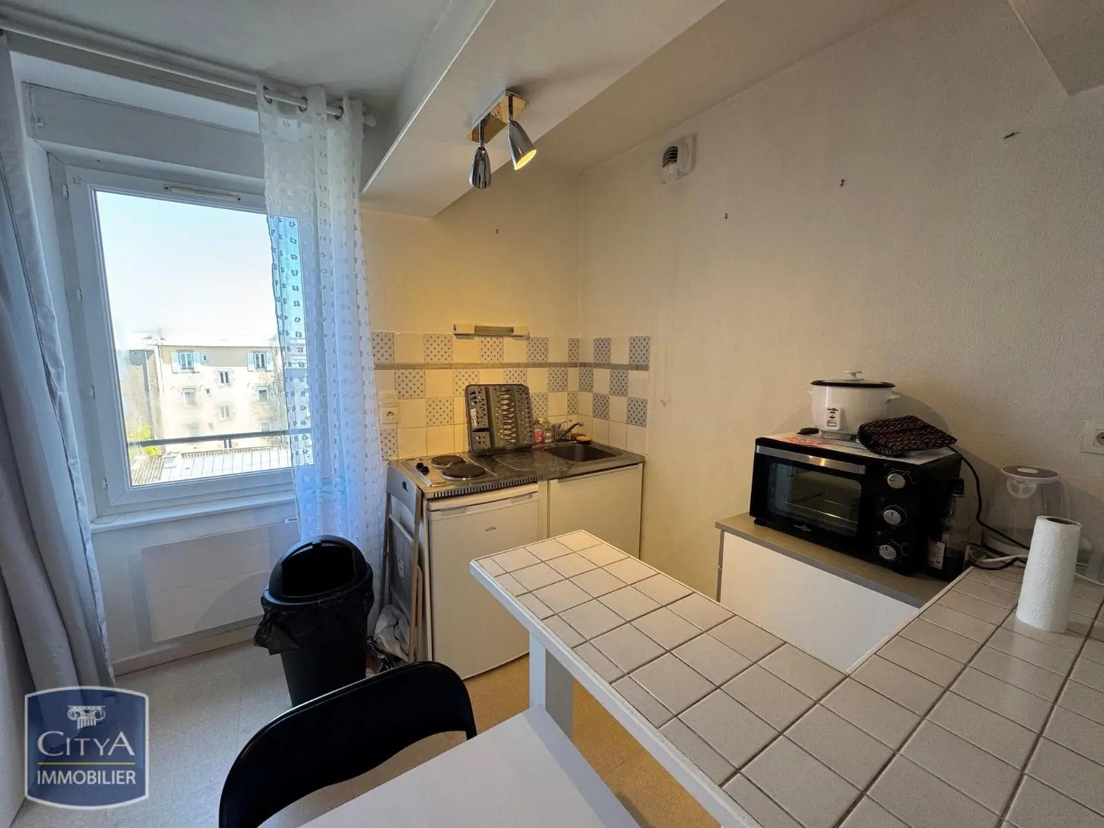 Photo 1 Appartement 1 pièce 22.72m²