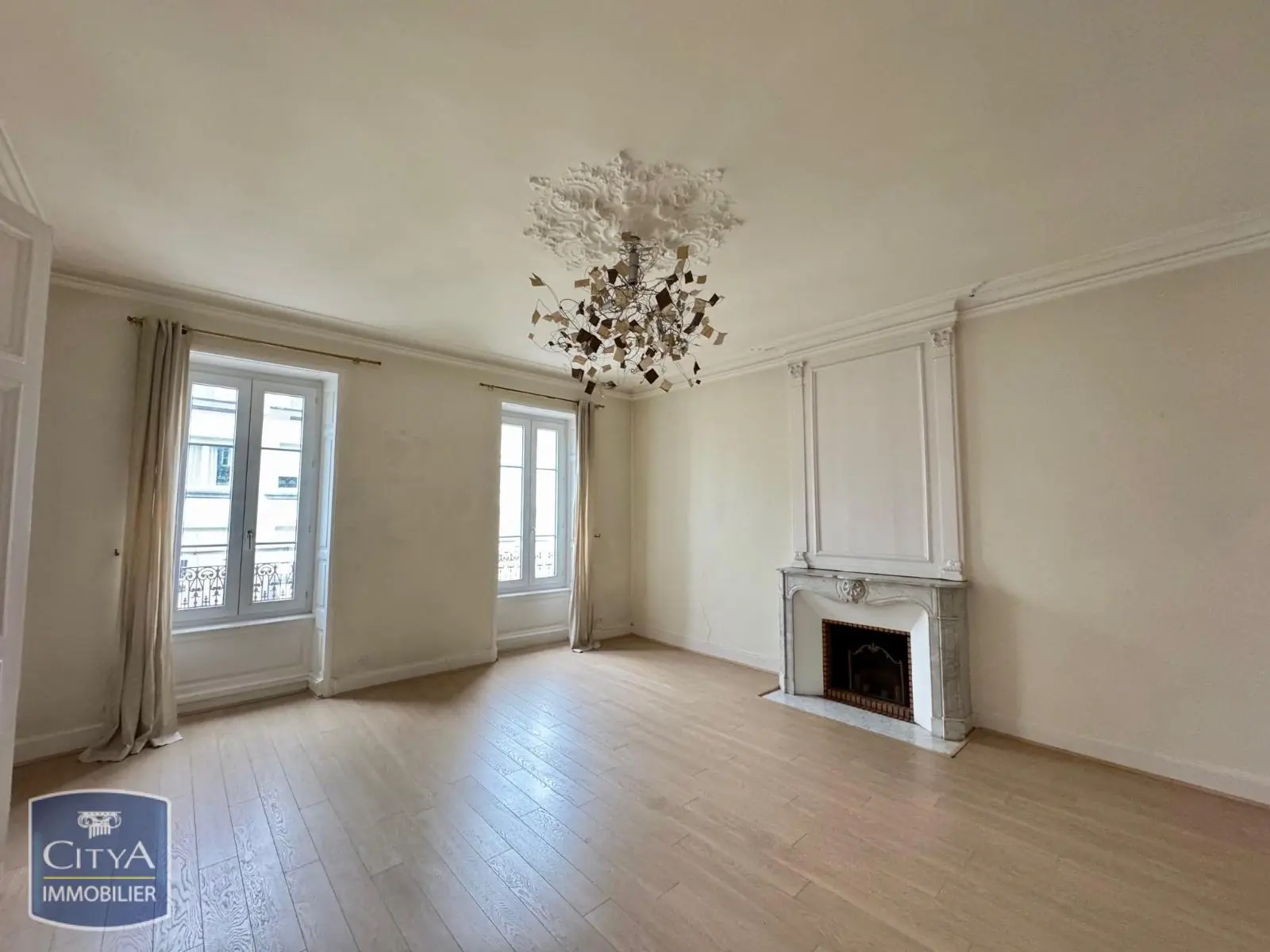 Photo 2 Appartement 5 pièces 166.43m²