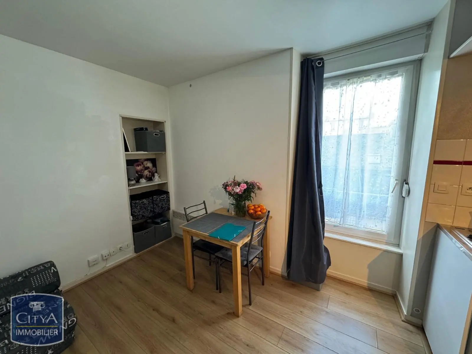 Photo 2 Appartement 1 pièce 22.84m²