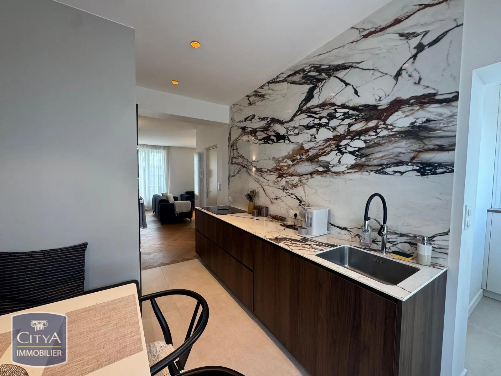 Photo 3 Appartement 4 pièces 107.47m²