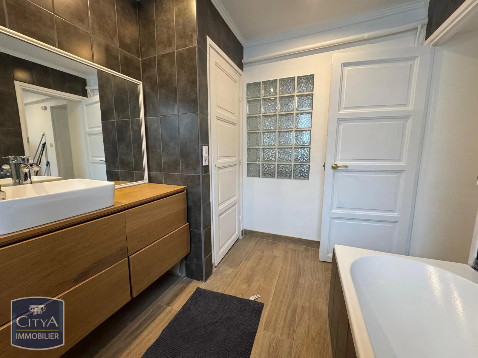 Location T3 meublé BREST Place de Strasbourg