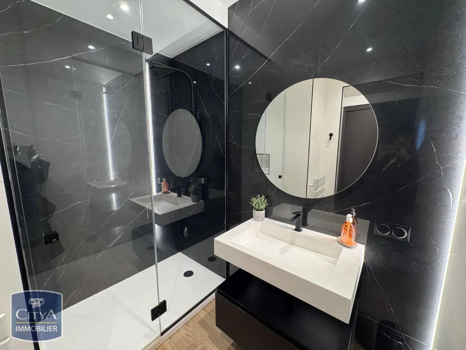 Photo 11 Appartement 4 pièces 107.47m²