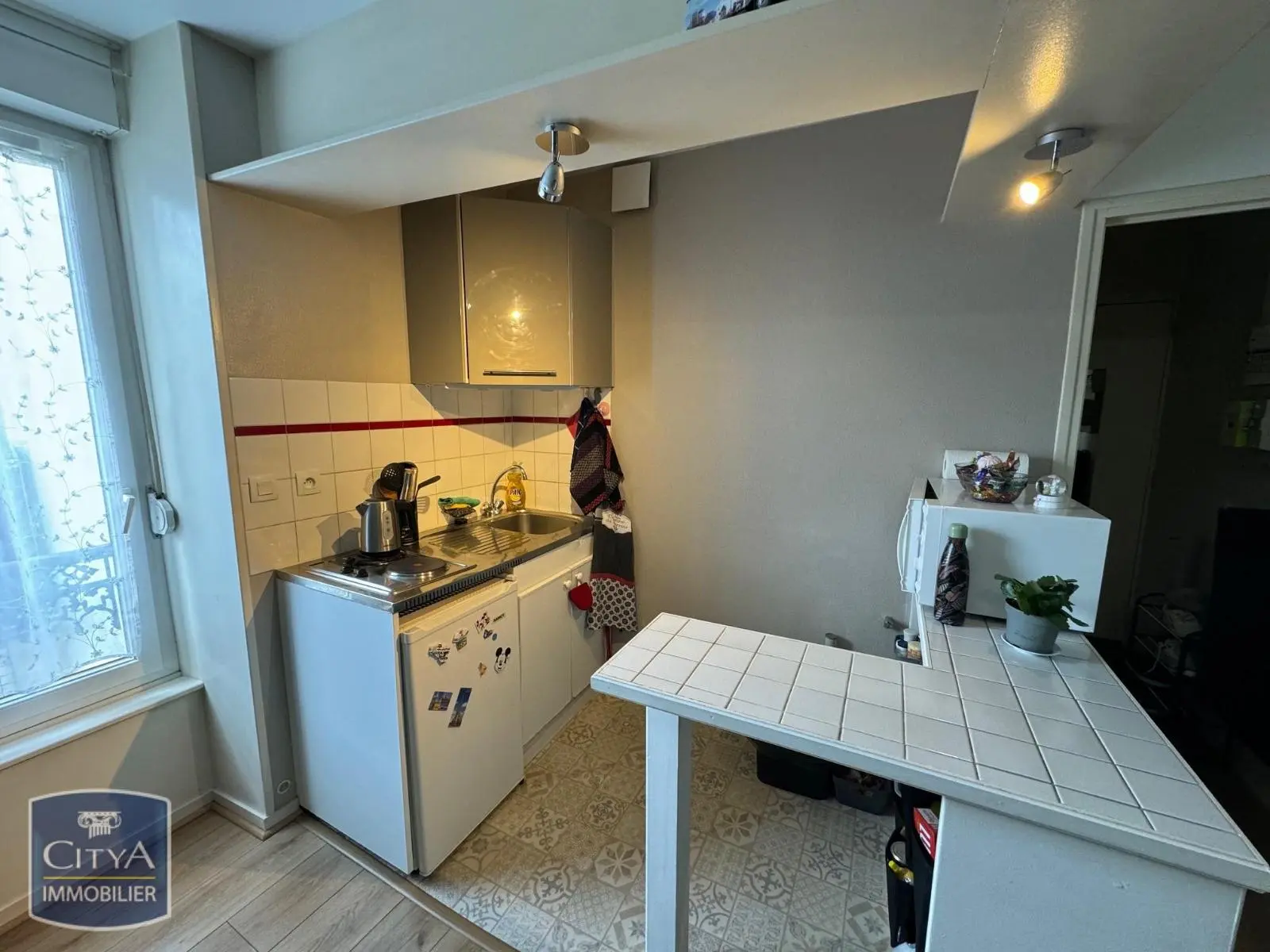 Photo 1 Appartement 1 pièce 22.84m²