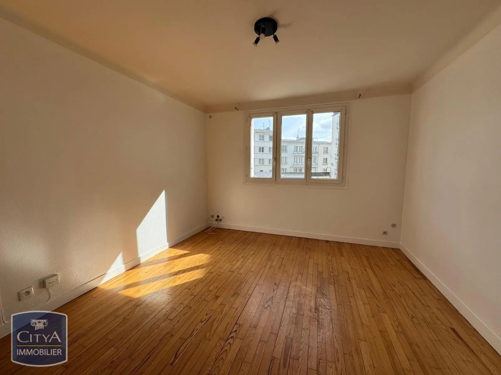 Photo 2 Appartement 3 pièces 54.16m²
