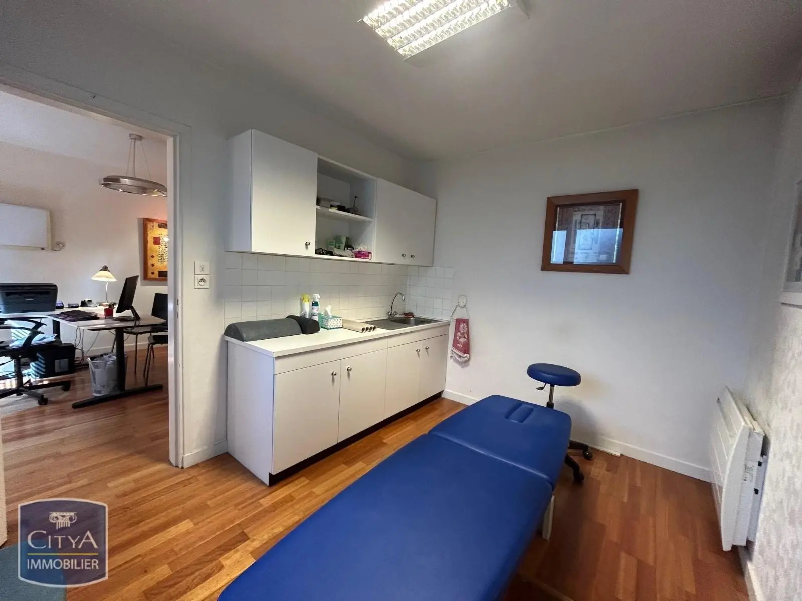 Photo 2 Local Professionnel 4 pièces