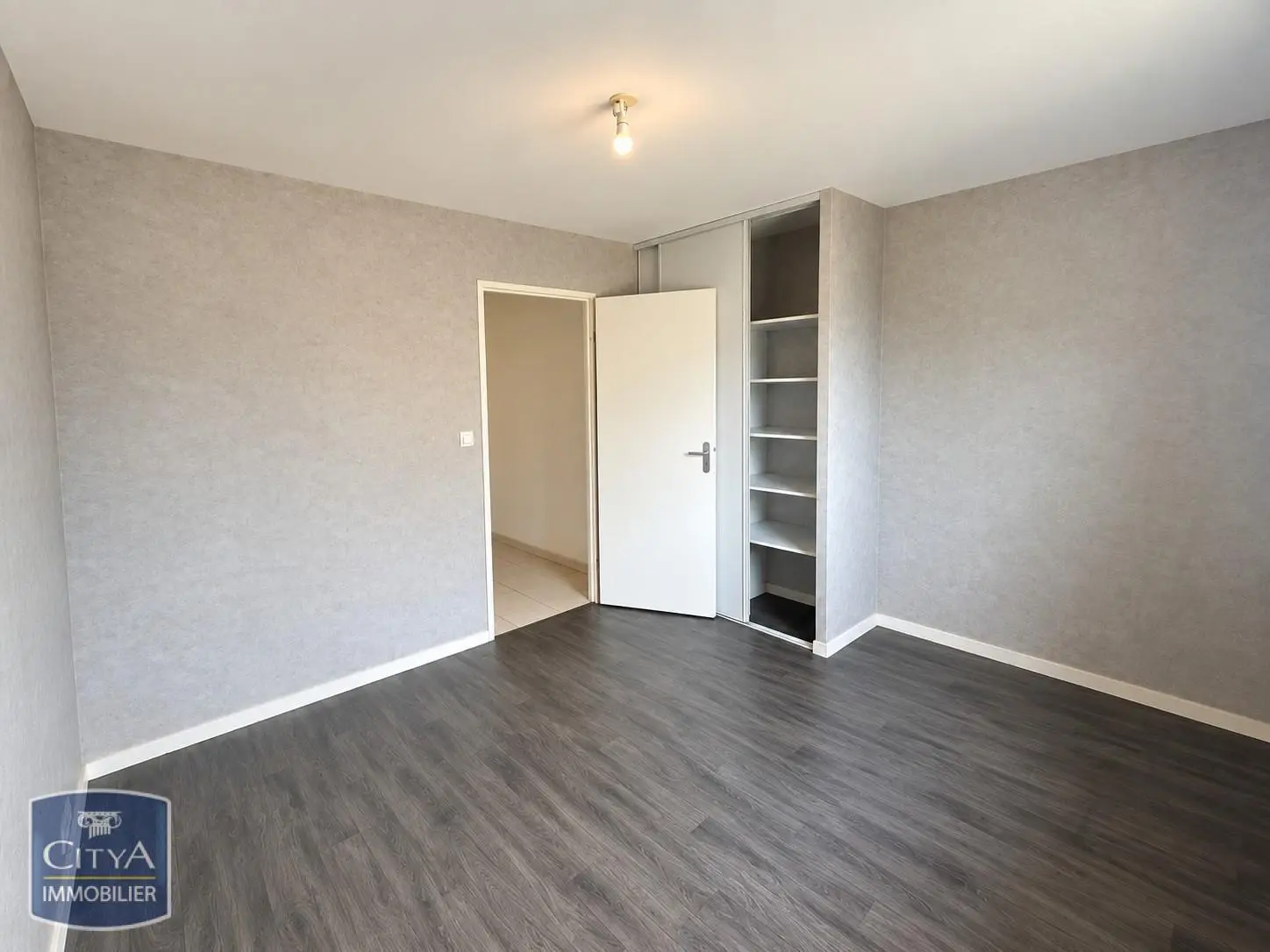 Photo 3 Appartement 2 pièces 47.99m²